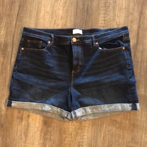 (2) Pairs of Loft Jean Shorts - Picture 5 of 9